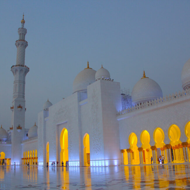 Fantastic Orient - Abu Dhabi